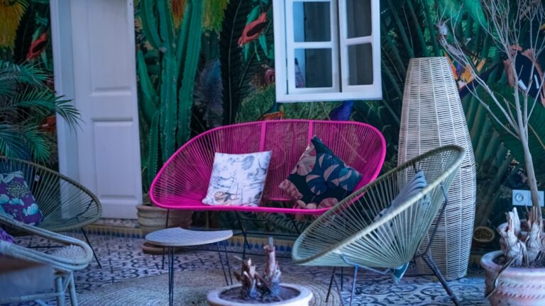How to Use Color to Enhance Your Home Decor Style